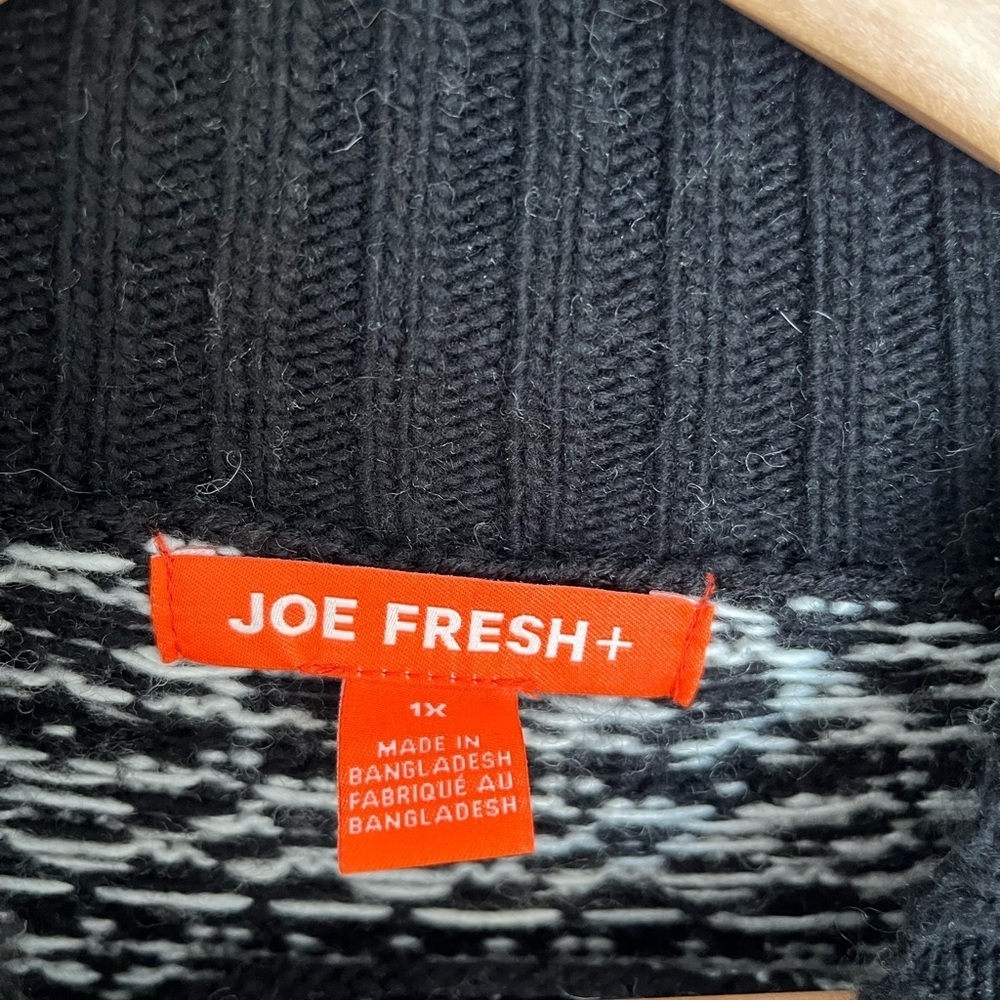 Joe fresh Black and White Patterned Sweater size 1x - Picture 3 of 5